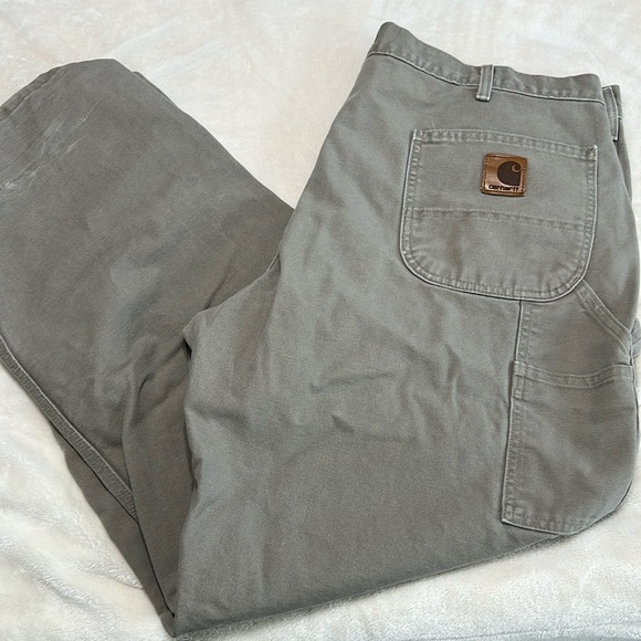 Carhartt Men’s Workwear Pants Size 40 – Gray – Rugged Durable - Picture 1 of 9